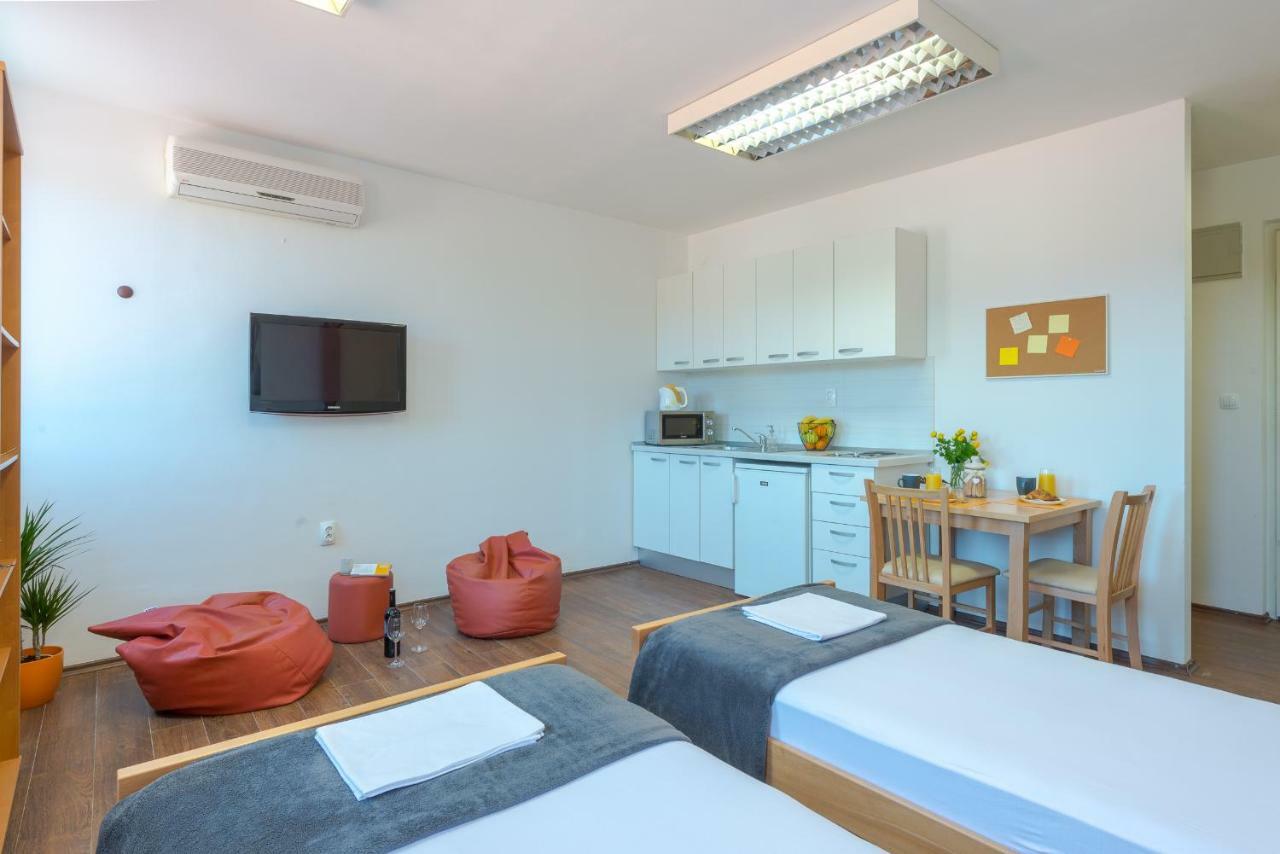 Studio Apartment Ivona ドゥブロブニク エクステリア 写真