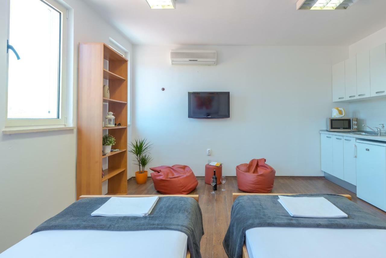 Studio Apartment Ivona ドゥブロブニク エクステリア 写真