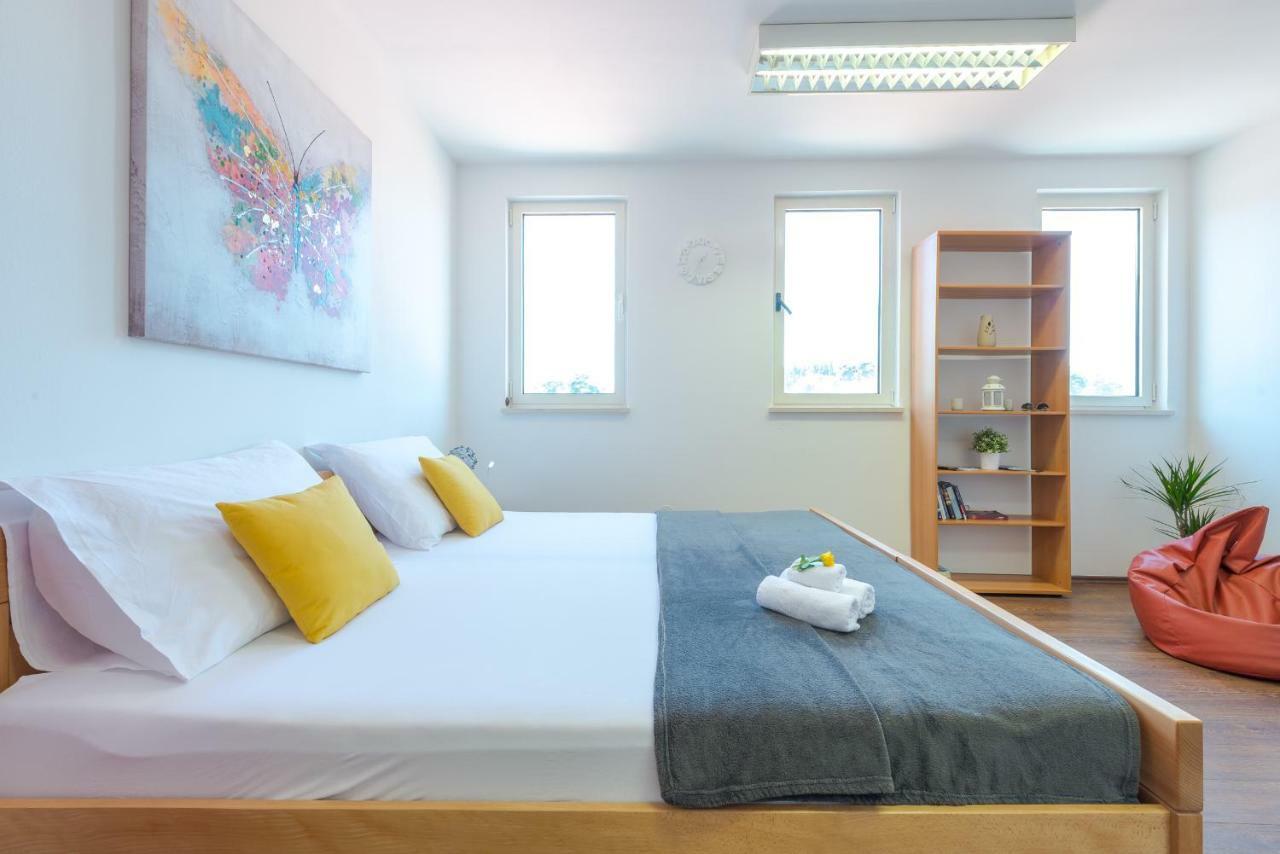 Studio Apartment Ivona ドゥブロブニク エクステリア 写真